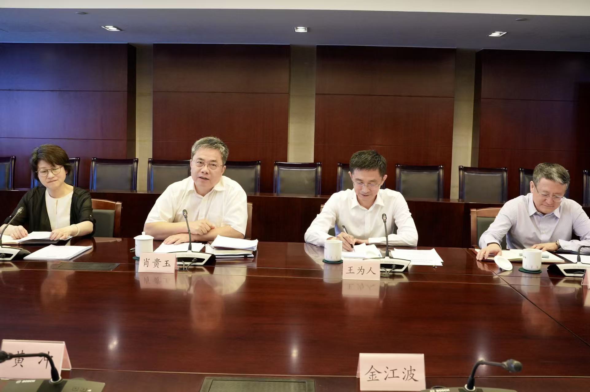 座谈会现场 游思静 摄