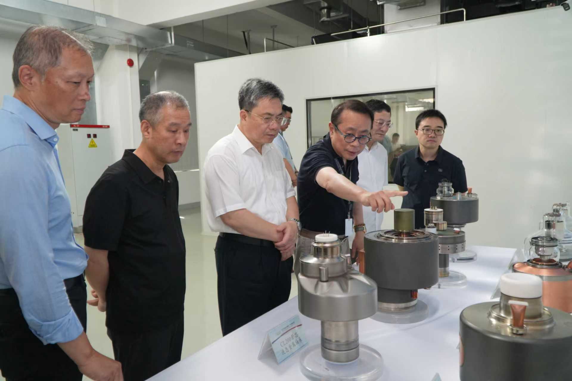 察看企业产品