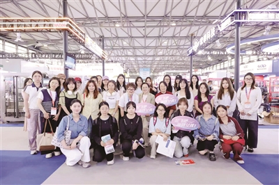 “政协委员单位暨百家企业招聘会”赋能青年就业