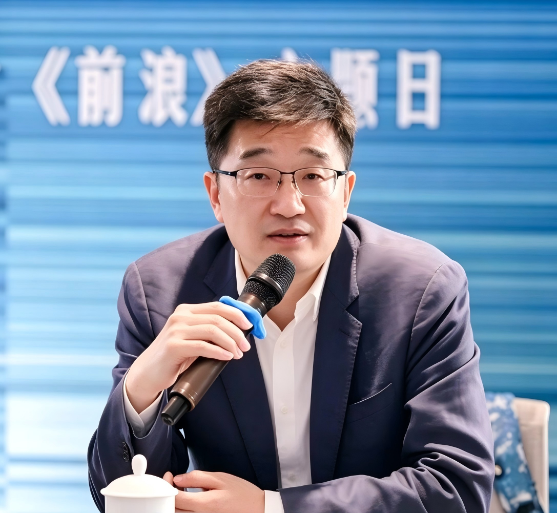 李辰阳