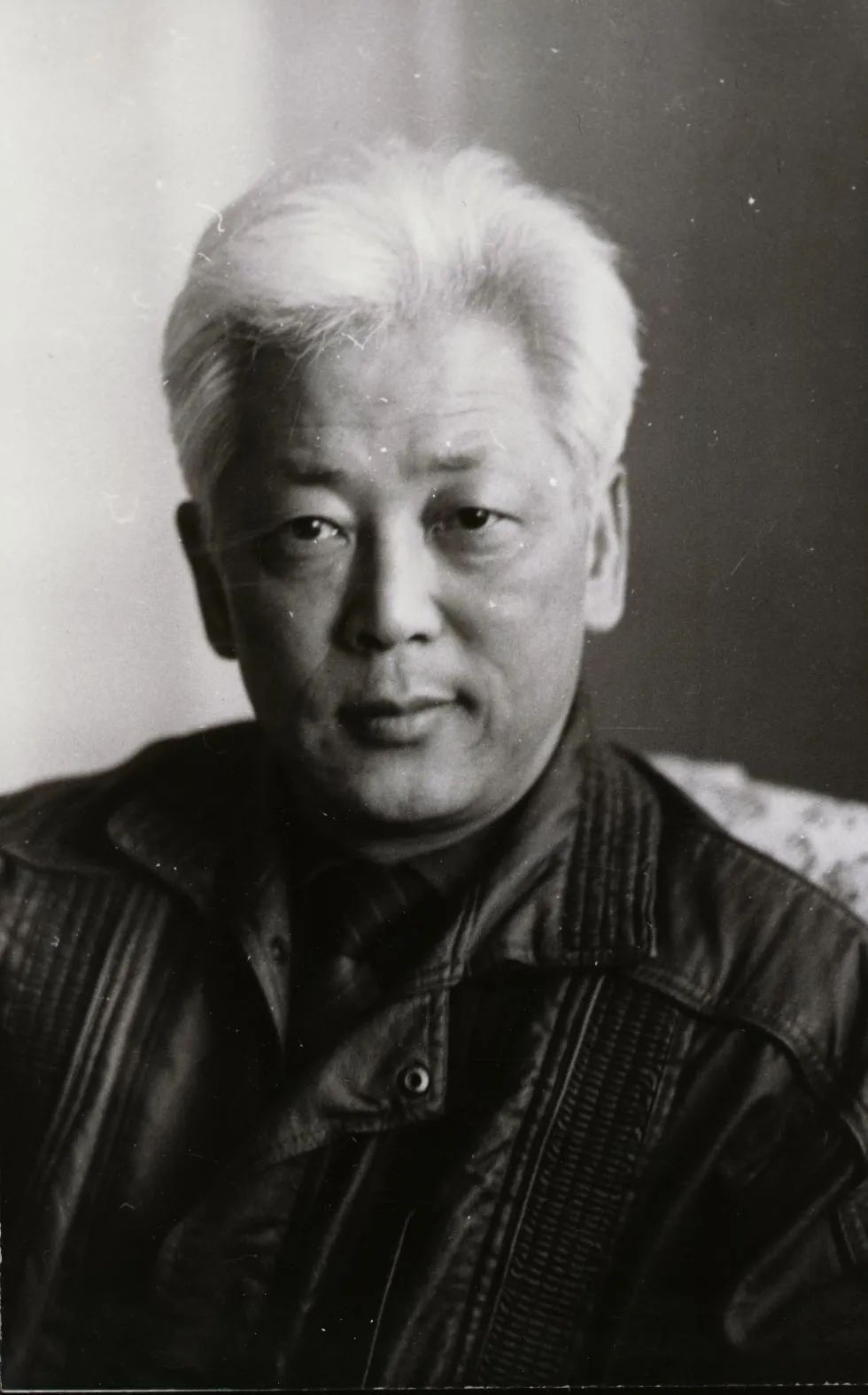 周铁农
