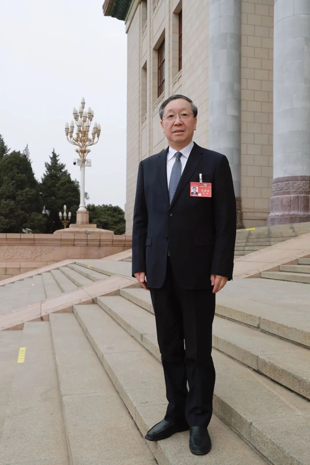 钱锋<BR/>全国政协常委，上海市政协副主席，九三学社中央常委、上海市委主委，中国工程院院士，国家智能制造专家委员会副主任，国家流程制造智能调控技术创新中心首席科学家